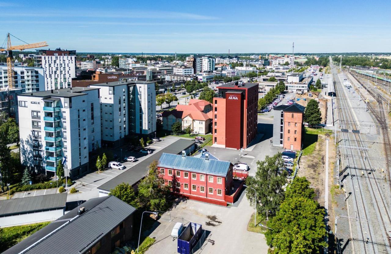 Hotelli-Ravintola Alma Seinäjoki エクステリア 写真