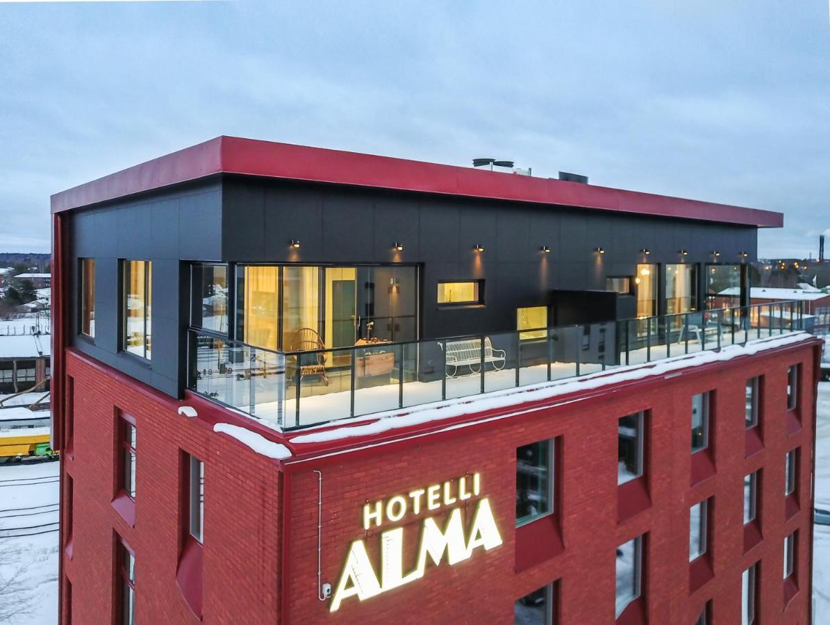 Hotelli-Ravintola Alma Seinäjoki エクステリア 写真